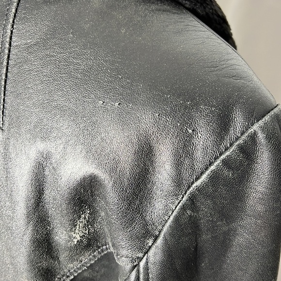 Danier Black Leather Button Up Coat - Picture 5 of 12